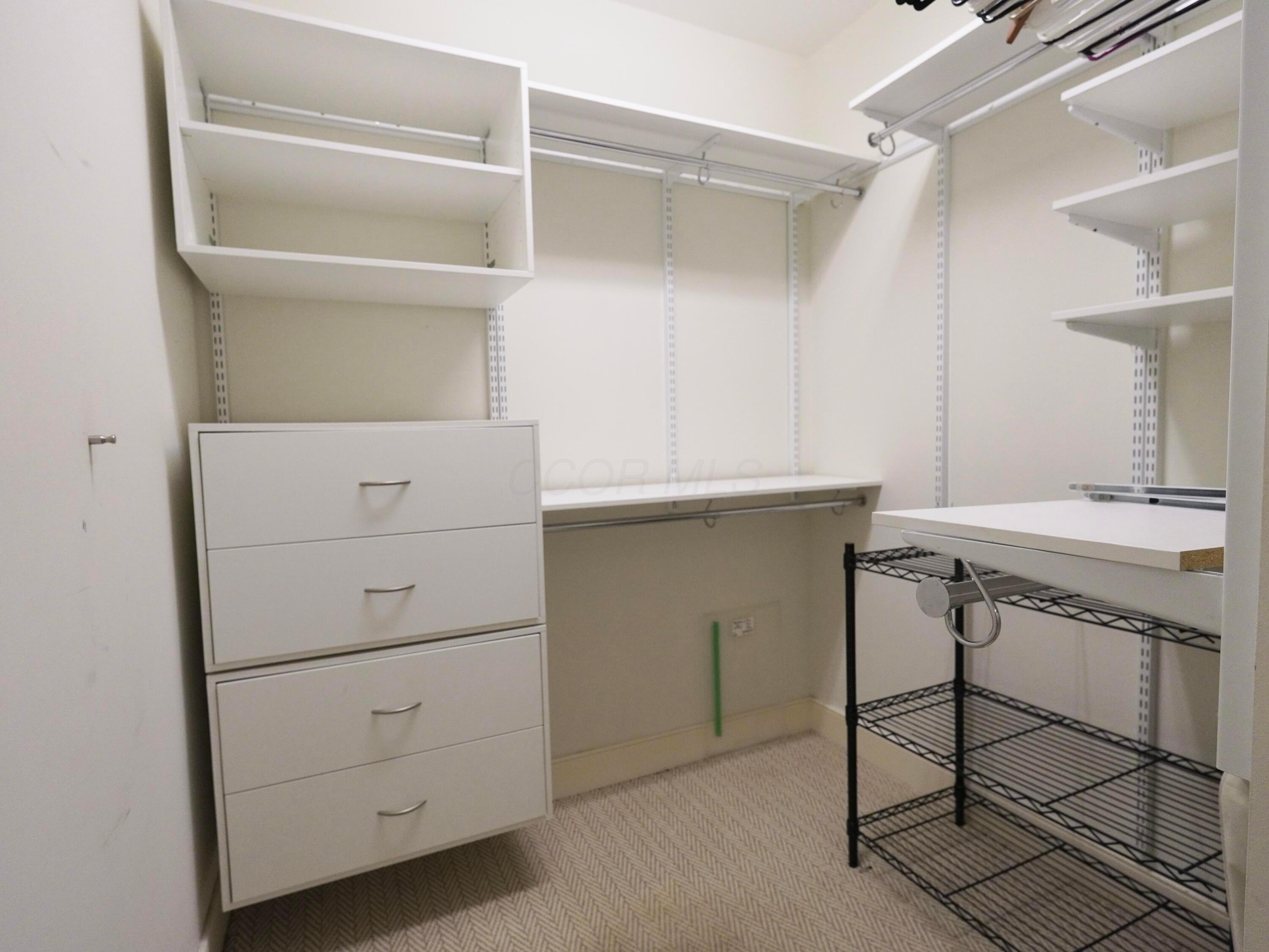 Columbus, Ohio 43206, United States, 2 Bedrooms Bedrooms, ,3 BathroomsBathrooms,Residential,Active,36518