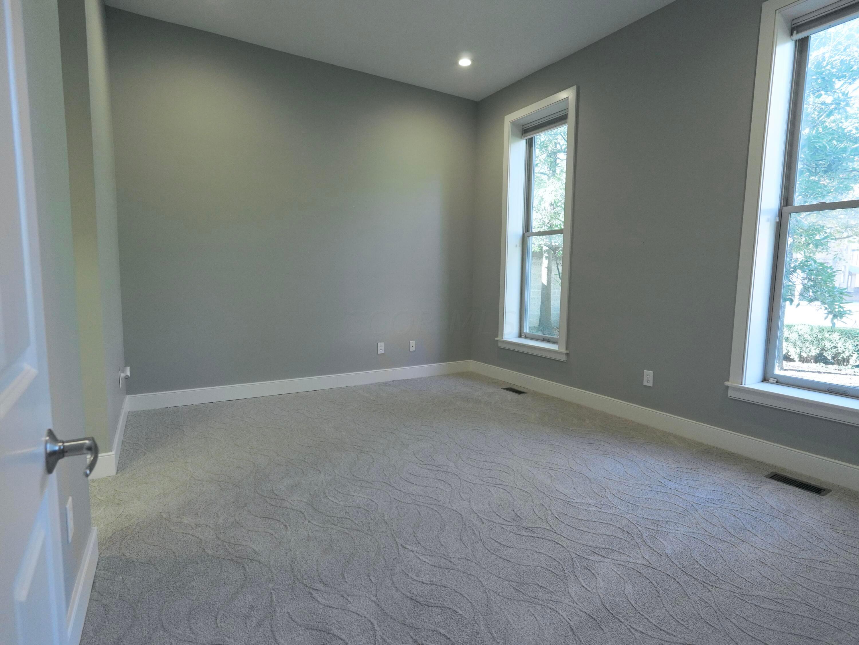 Columbus, Ohio 43206, United States, 2 Bedrooms Bedrooms, ,3 BathroomsBathrooms,Residential,Active,36518