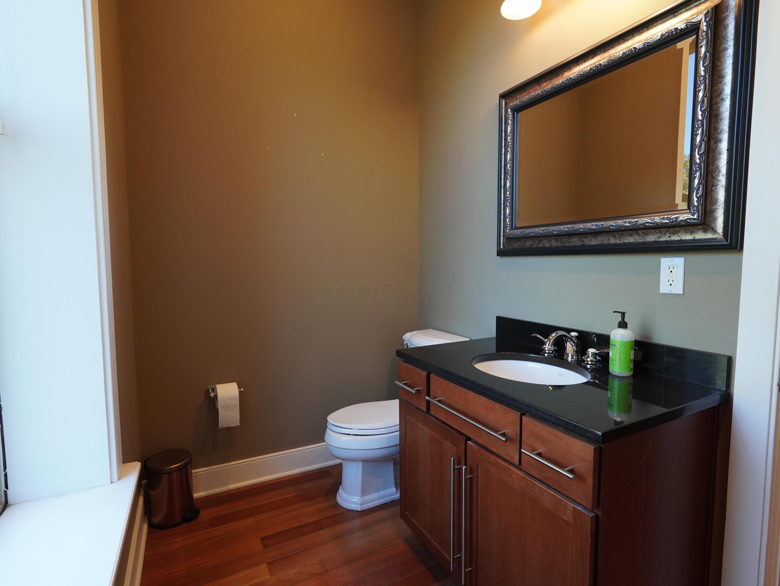 Columbus, Ohio 43206, United States, 2 Bedrooms Bedrooms, ,3 BathroomsBathrooms,Residential,Active,36518