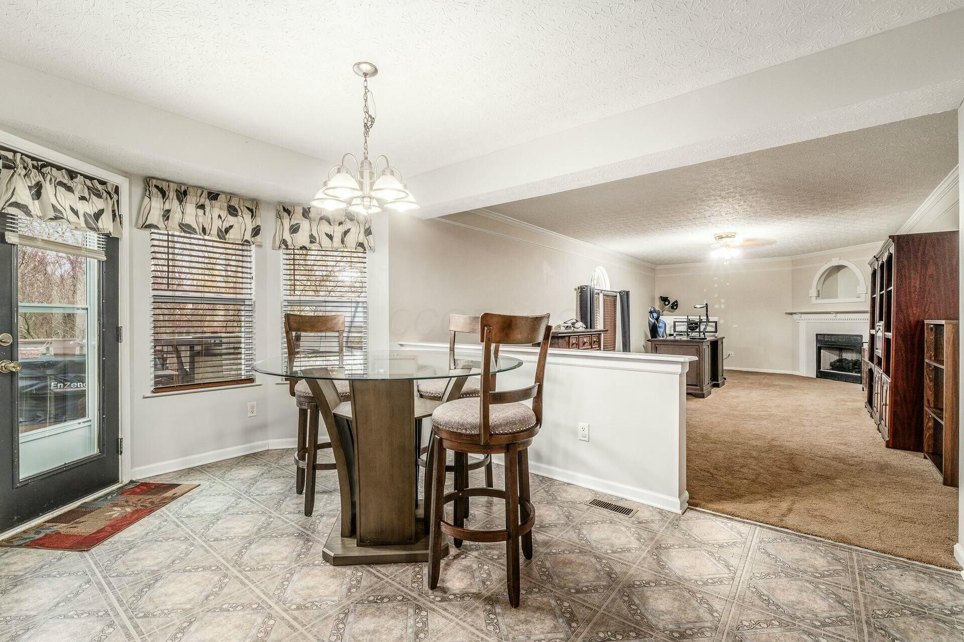 124 Long Hollow Drive, Etna, Ohio image 16