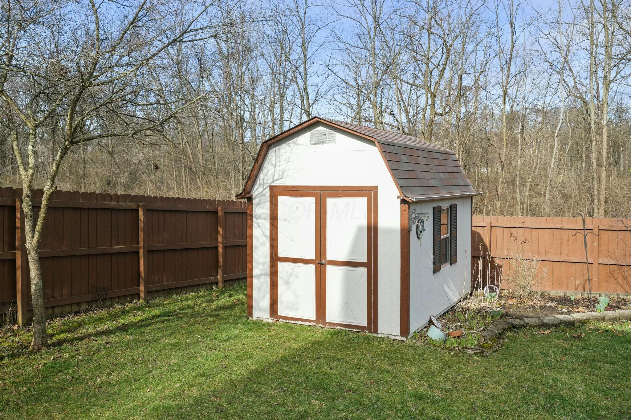 124 Long Hollow Drive, Etna, Ohio image 45
