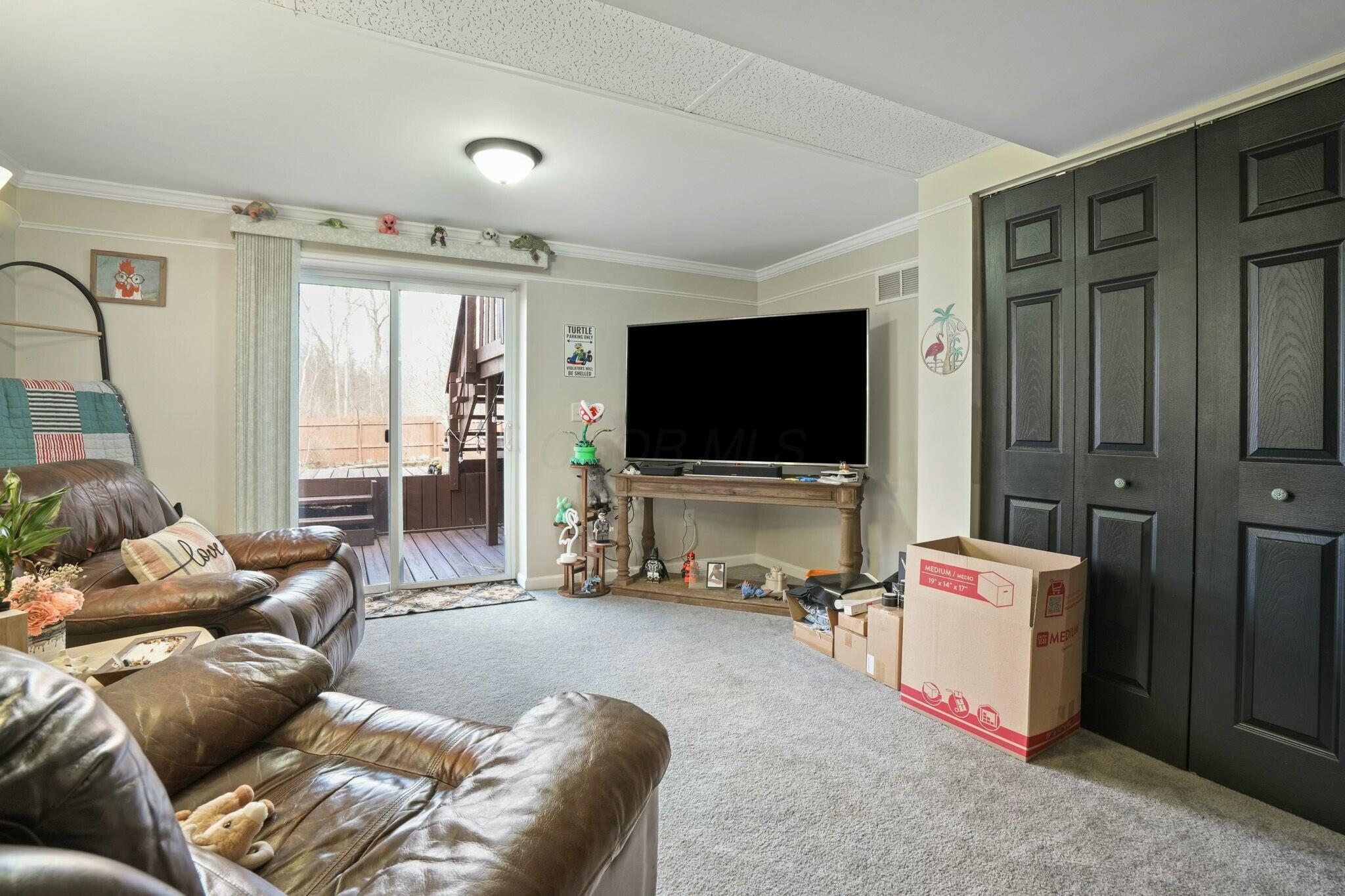 124 Long Hollow Drive, Etna, Ohio image 35