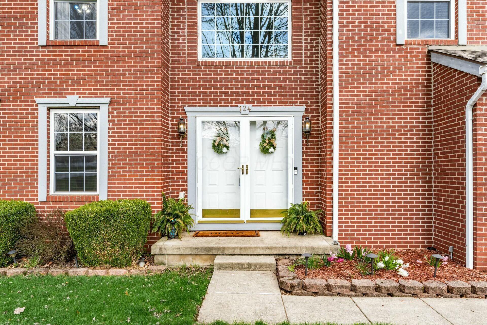 124 Long Hollow Drive, Etna, Ohio image 4