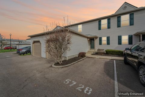 Photo of 5728 Snow Drive, Hilliard, OH 43026 (MLS # 226009286)