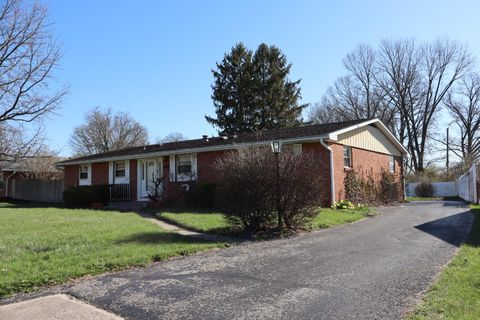 Photo of 1522 Devonhurst Drive, Columbus, OH 43232 (MLS # 226009089)