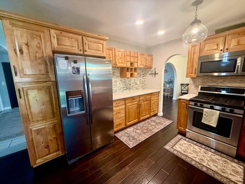 Tiny photo for 1379 Brenthaven Place, Columbus, OH 43228 (MLS # 226019640)