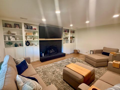 Tiny photo for 1379 Brenthaven Place, Columbus, OH 43228 (MLS # 226019640)