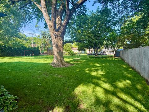 Tiny photo for 1379 Brenthaven Place, Columbus, OH 43228 (MLS # 226019640)