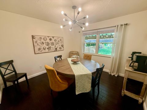 Tiny photo for 1379 Brenthaven Place, Columbus, OH 43228 (MLS # 226019640)