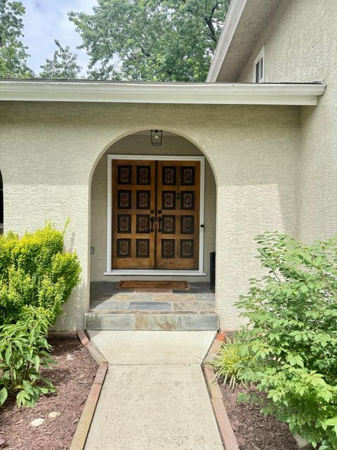 Tiny photo for 1379 Brenthaven Place, Columbus, OH 43228 (MLS # 226019640)