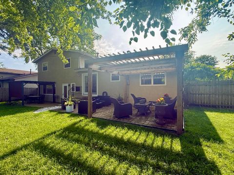 Tiny photo for 1379 Brenthaven Place, Columbus, OH 43228 (MLS # 226019640)