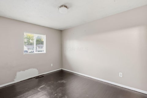 Tiny photo for 3483 Penfield Road, Columbus, OH 43227 (MLS # 226039008)