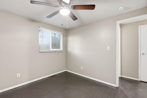 Tiny photo for 3483 Penfield Road, Columbus, OH 43227 (MLS # 226039008)