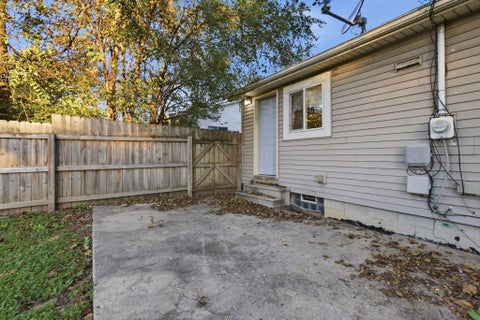 Tiny photo for 3483 Penfield Road, Columbus, OH 43227 (MLS # 226039008)