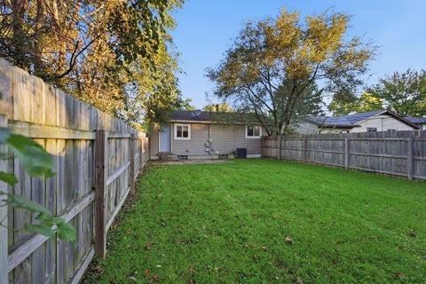 Tiny photo for 3483 Penfield Road, Columbus, OH 43227 (MLS # 226039008)