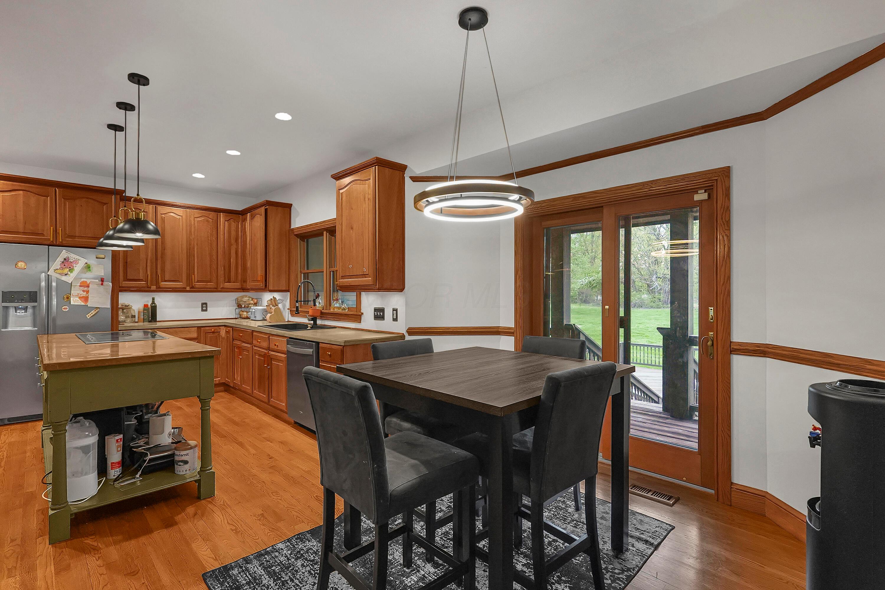 6222 Jacksontown Road, Heath, Ohio image 11