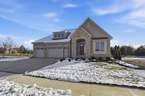 Photo of 4703 Talus Road, Westerville, OH 43082 (MLS # 225045134)