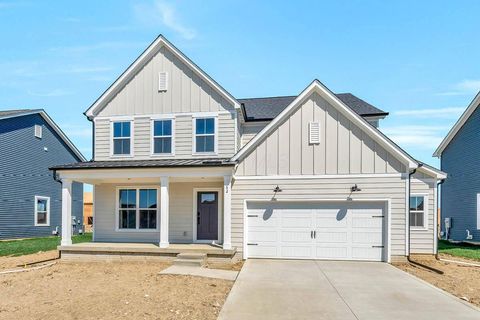 Photo of 62 Banyan Drive, Lewis Center, OH 43035 (MLS # 225038271)