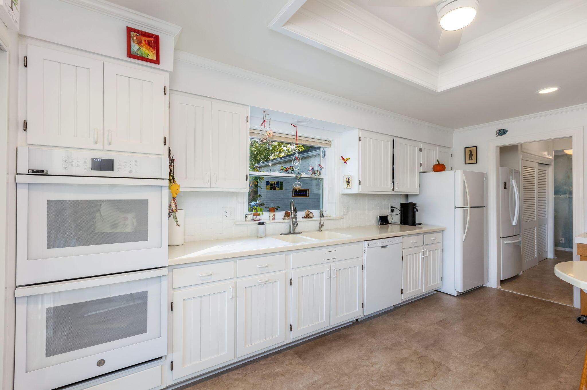 732 Mt Parnassus Drive, Granville, Ohio image 17