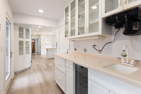 Tiny photo for 5719 Notre Dame Place, Columbus, OH 43213 (MLS # 226001144)