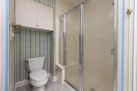 Tiny photo for 5719 Notre Dame Place, Columbus, OH 43213 (MLS # 226001144)