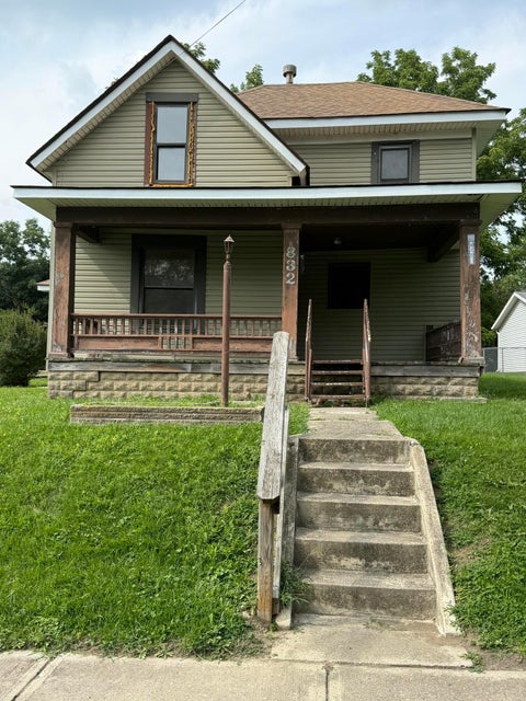 Photo of 832 W 4th Street, Marysville, OH 43040 (MLS # 226029064)