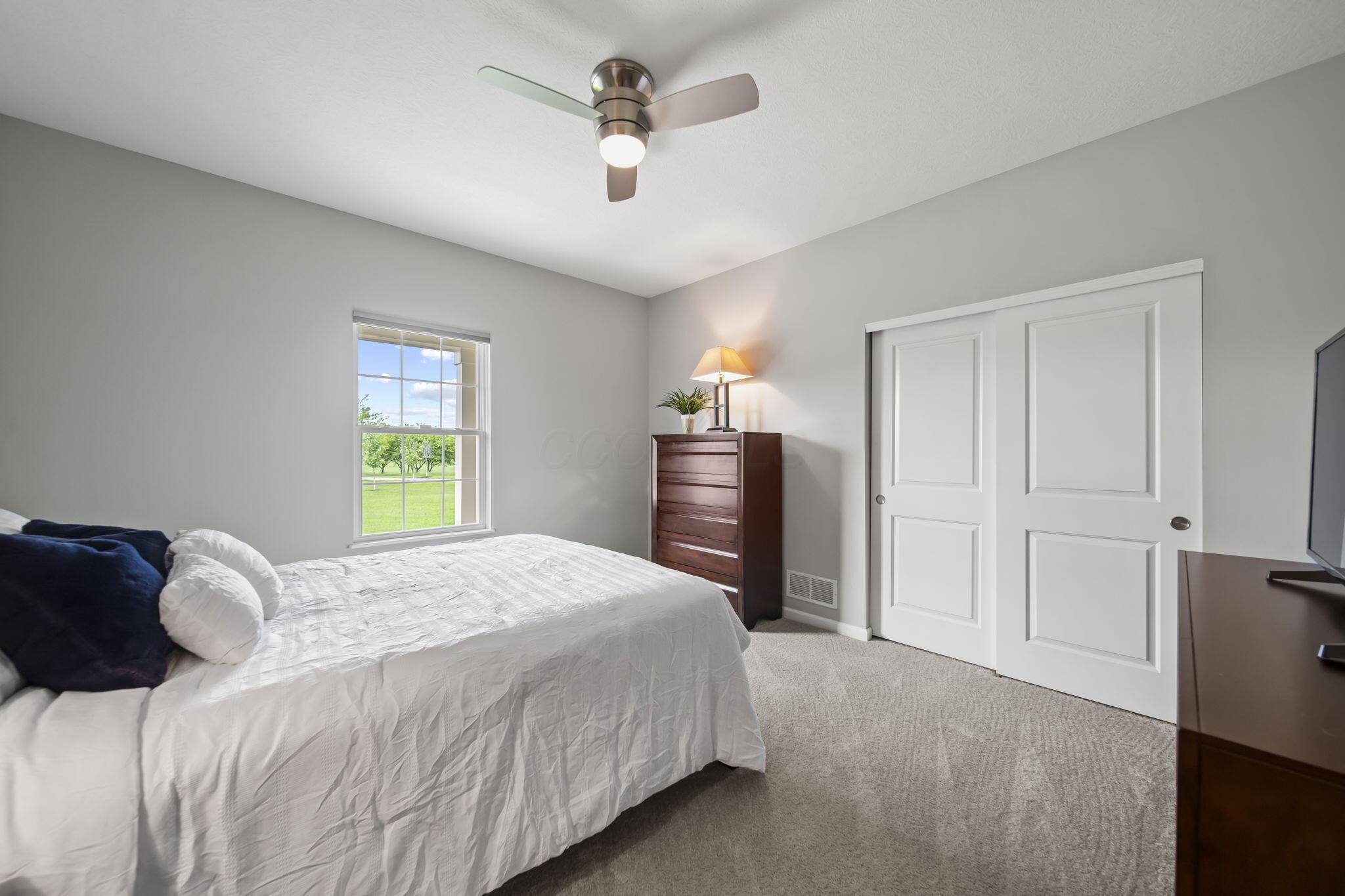 1070 Little Bear Place, Lewis Center, Ohio image 31