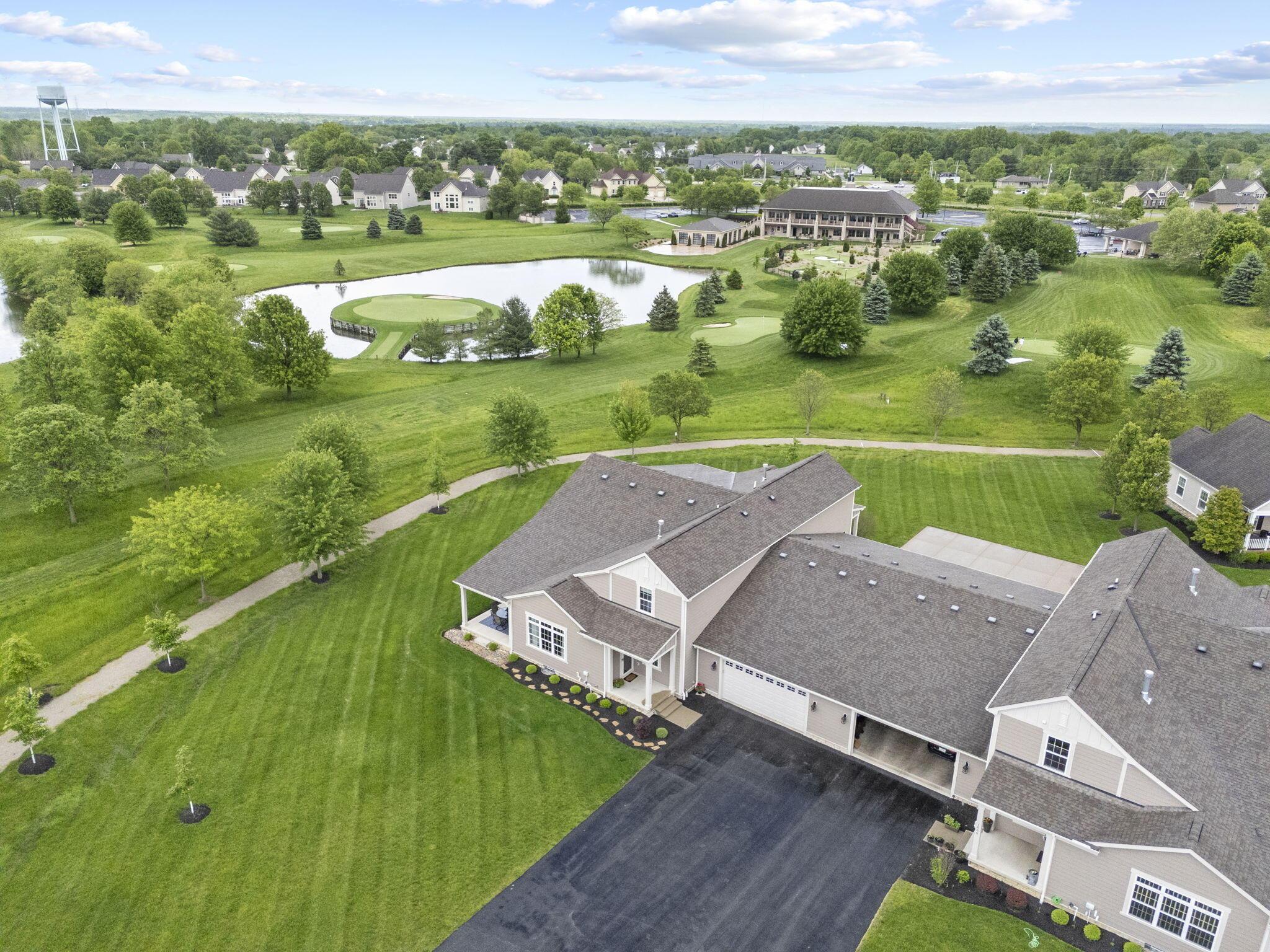 1070 Little Bear Place, Lewis Center, Ohio image 3