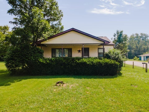 Photo of 1698 Brown Road, Columbus, OH 43223 (MLS # 226029195)