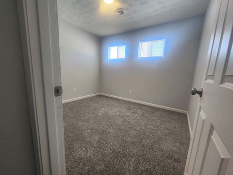 Tiny photo for 4314 Robin Street, Grove City, OH 43123 (MLS # 225045525)