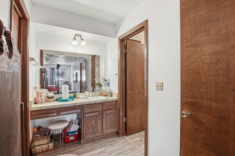 Tiny photo for 2125 Keltonshire Avenue, Columbus, OH 43229 (MLS # 226006288)