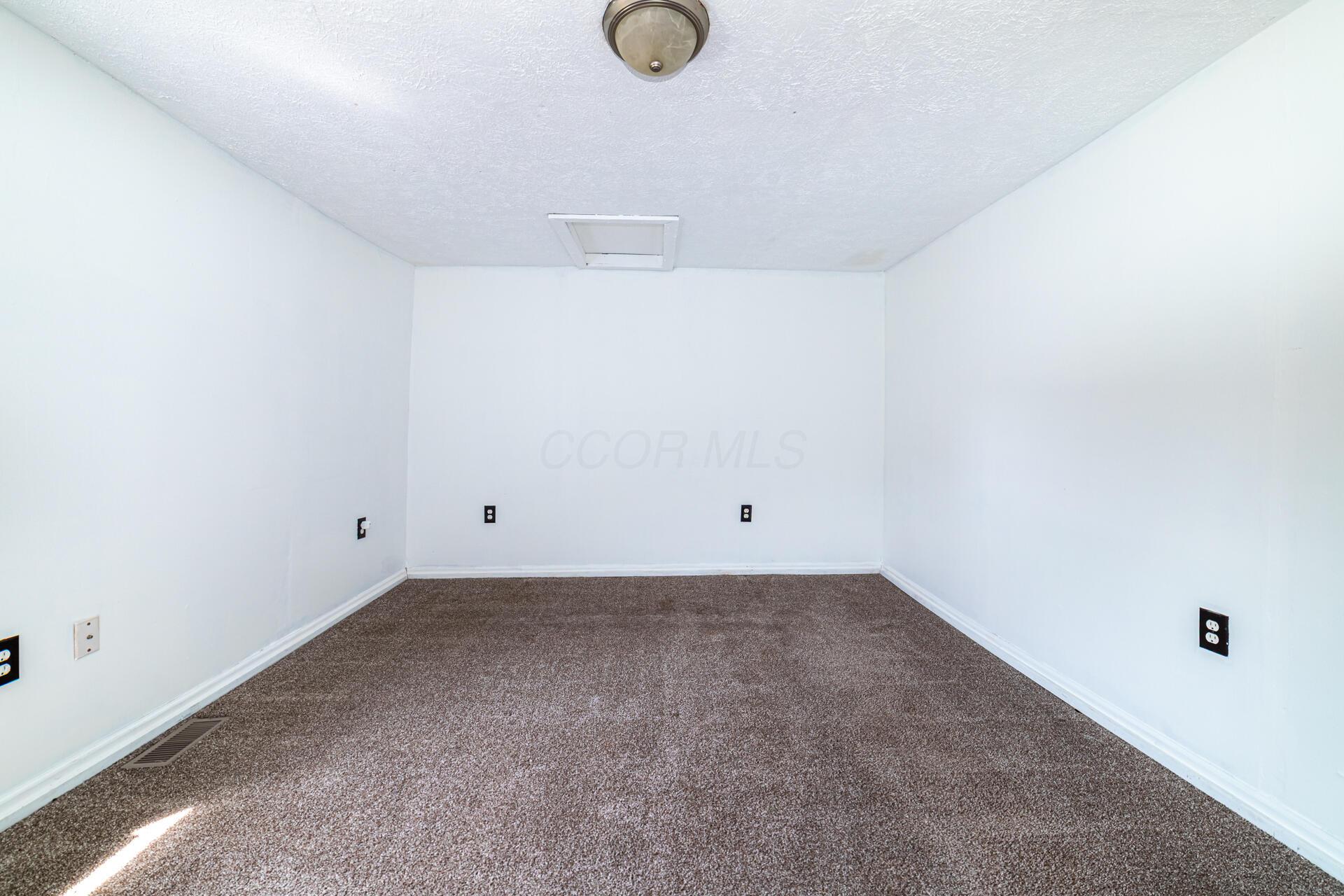 20 E Walnut Street, Marengo, Ohio image 20