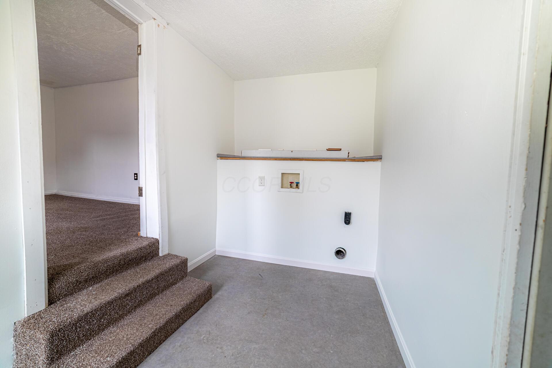 20 E Walnut Street, Marengo, Ohio image 23