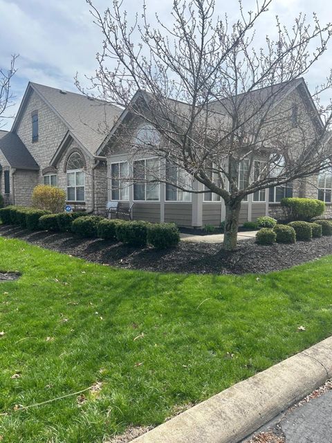 4304 Bridgeside Place 31 New Albany OH 43054