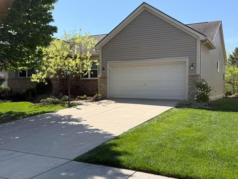 Photo of 8803 Creekwood Drive NW, Canal Winchester, OH 43110 (MLS # 226014733)