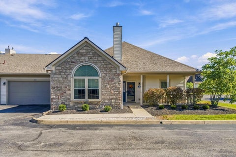Photo of 1890 Sussex Way, Marion, OH 43302 (MLS # 226040378)
