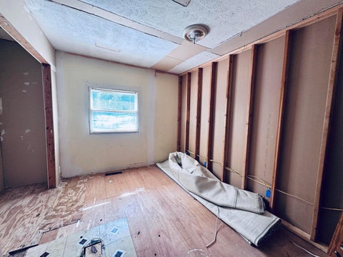 Tiny photo for 2800 Bender Road, Marietta, OH 45750 (MLS # 226027659)