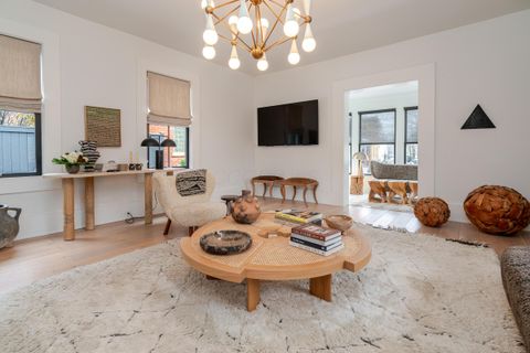 Tiny photo for 186 E Sycamore Street, Columbus, OH 43206 (MLS # 225045031)