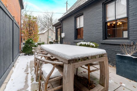 Tiny photo for 186 E Sycamore Street, Columbus, OH 43206 (MLS # 225045031)