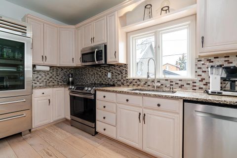 Tiny photo for 186 E Sycamore Street, Columbus, OH 43206 (MLS # 225045031)