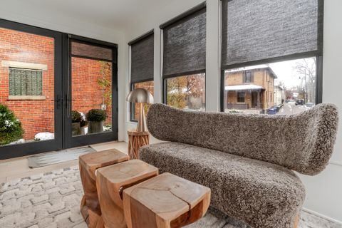 Tiny photo for 186 E Sycamore Street, Columbus, OH 43206 (MLS # 225045031)