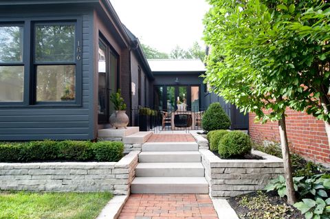 Tiny photo for 186 E Sycamore Street, Columbus, OH 43206 (MLS # 225045031)