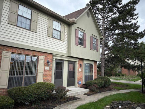 Condo For Sale - 2367 Brandy Oaks Drive<br/> Columbus, OH 43220