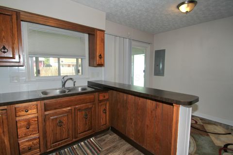 Tiny photo for 345 Weymouth Lane, Columbus, OH 43228 (MLS # 225040605)