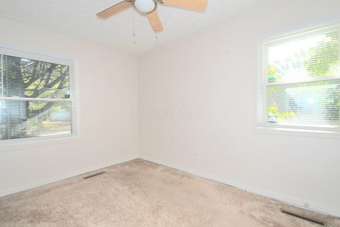 Tiny photo for 345 Weymouth Lane, Columbus, OH 43228 (MLS # 225040605)