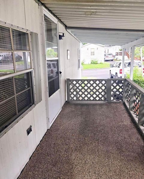 Tiny photo for 250 Estates Lane, Reynoldsburg, OH 43068 (MLS # 226000567)