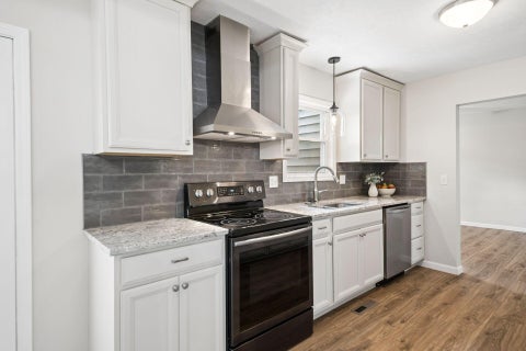 Tiny photo for 417 Forward Pass Road SW, Pataskala, OH 43062 (MLS # 226032915)
