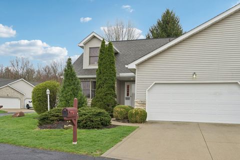 Photo of 953 Hopewell Heights Drive, Heath, OH 43056 (MLS # 226010302)