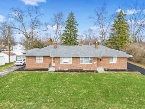 Tiny photo for 3070 Lotz Drive, Grove City, OH 43123 (MLS # 225037683)