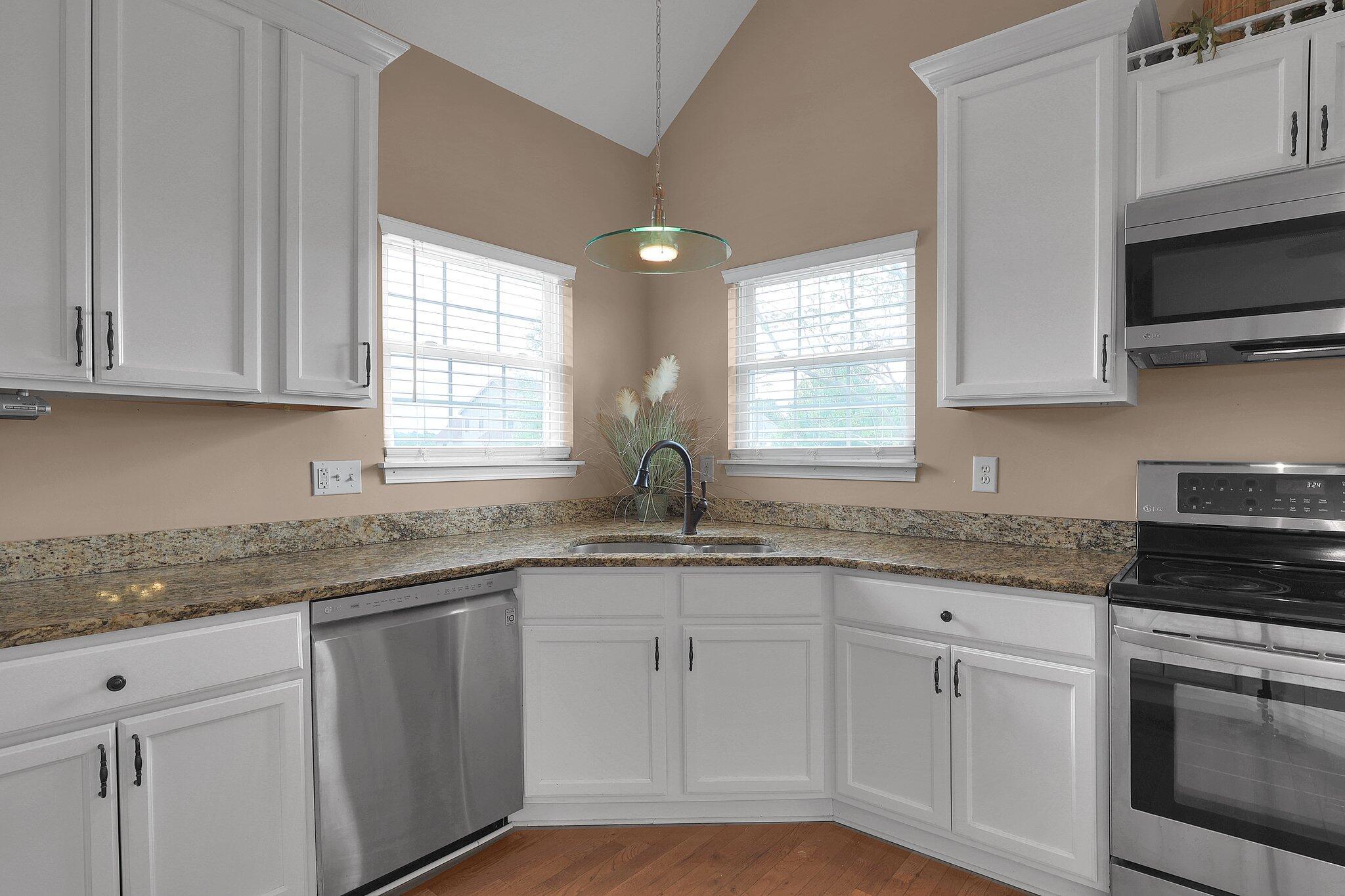 3040 Clifford Avenue, Ashville, Ohio image 17
